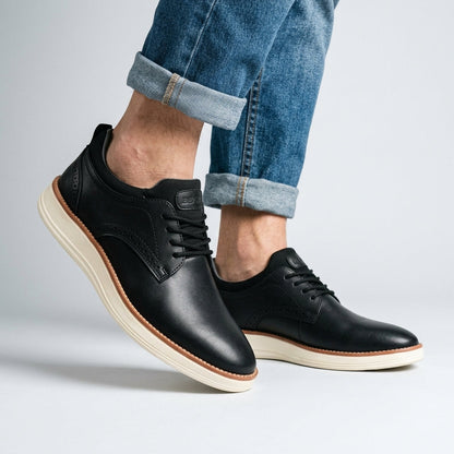 Finn Brogue Hybrid Sneaker