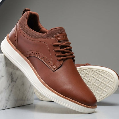 Finn Brogue Hybrid Sneaker