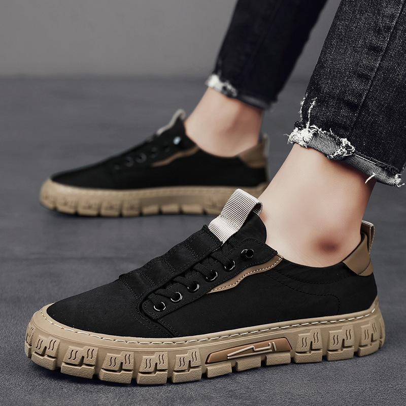 Brenton Canvas Trainer