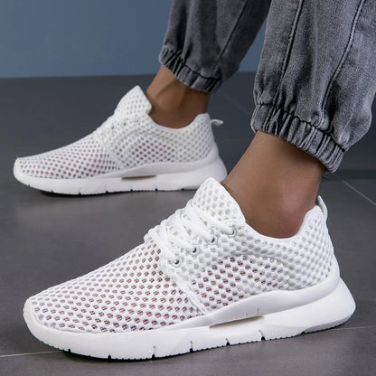 Ashcroft Breathable Trainer
