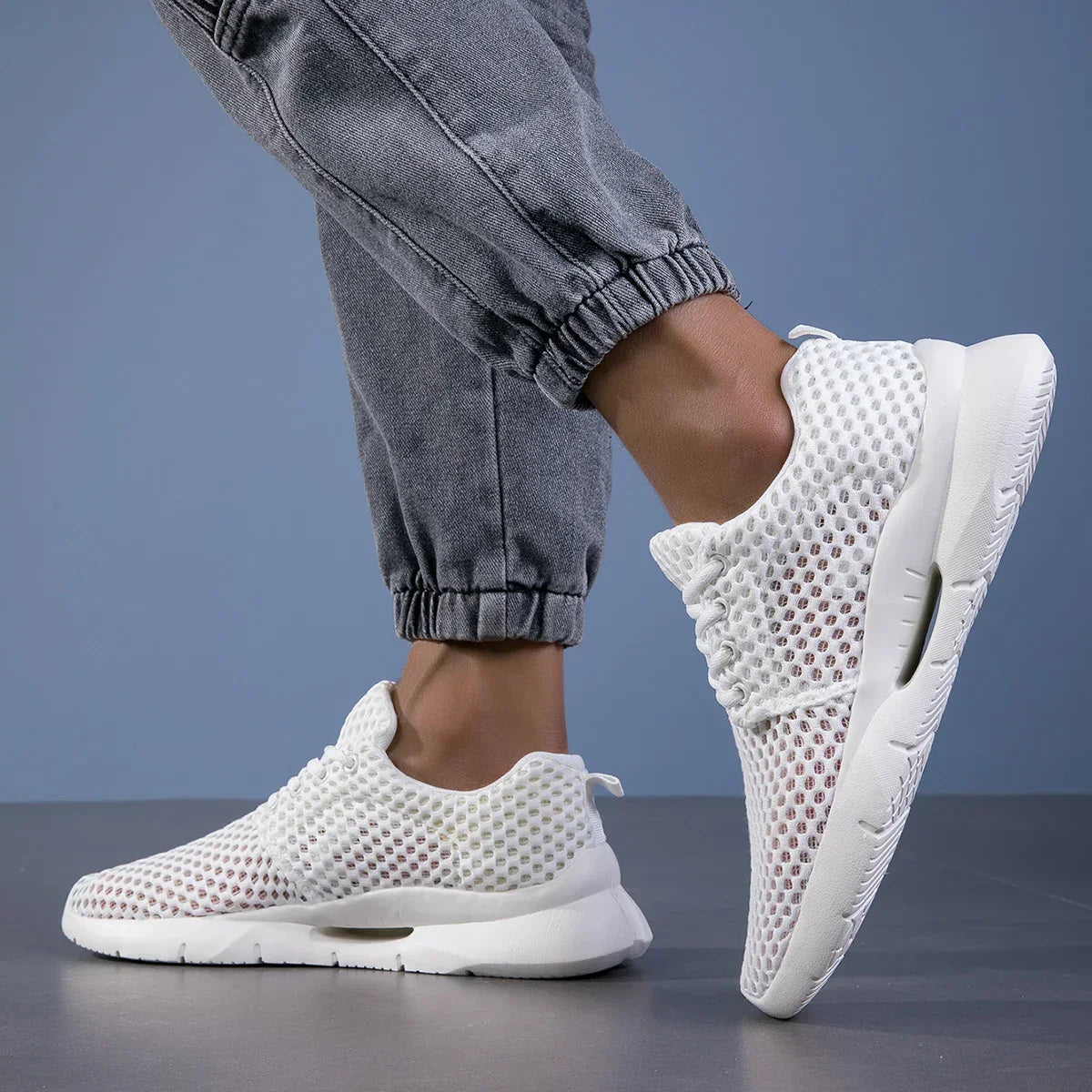 Ashcroft Breathable Trainer