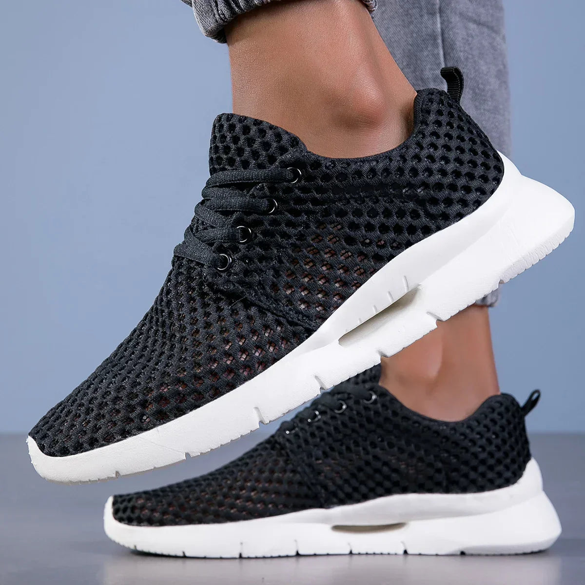 Ashcroft Breathable Trainer