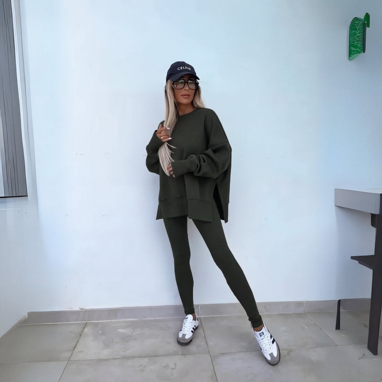 Rosa Sweatshirt & Jogger Set